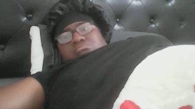 Thatgirlivvyyy live cam on Cam4