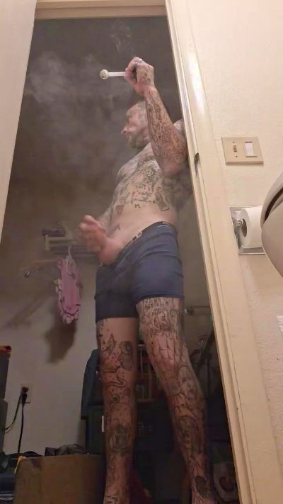 Thckdicknrg live cam on Cam4