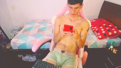 TheBigJordy live cam on Cam4
