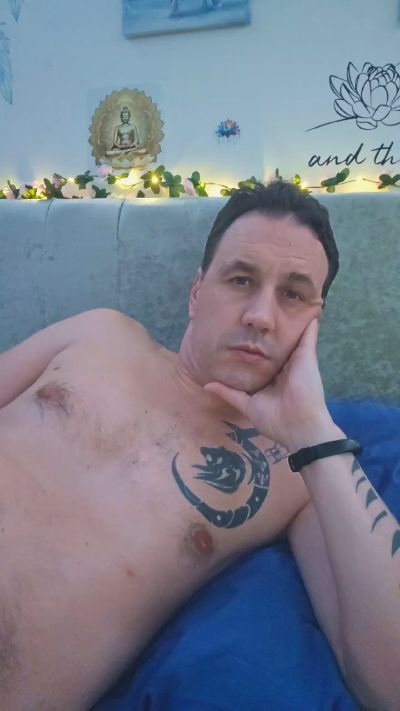 TheBigPole live cam on Cam4