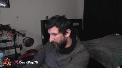 TheDevilPup75 live cam on Cam4