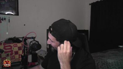 TheDevilPup75 live cam on Cam4