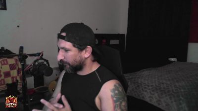 TheDevilPup75 live cam on Cam4