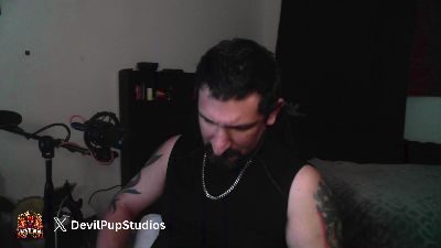 TheDevilPup75 live cam on Cam4