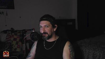 TheDevilPup75 live cam on Cam4