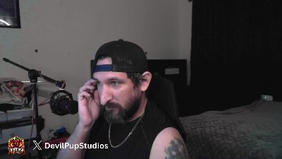 TheDevilPup75 live cam on Cam4