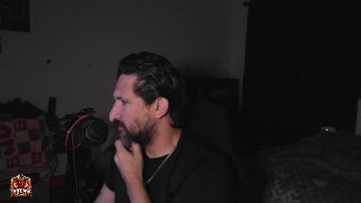 TheDevilPup75 live cam on Cam4