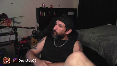 TheDevilPup75 live cam on Cam4