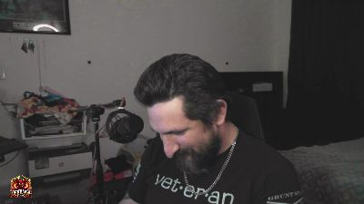 TheDevilPup75 live cam on Cam4
