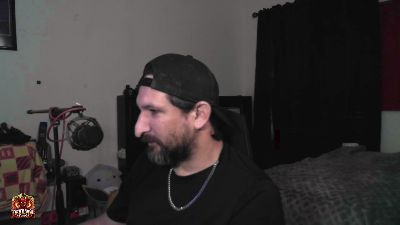 TheDevilPup75 live cam on Cam4