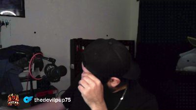 TheDevilPup75 live cam on Cam4