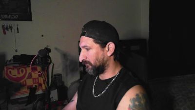 TheDevilPup75 live cam on Cam4