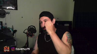 TheDevilPup75 live cam on Cam4