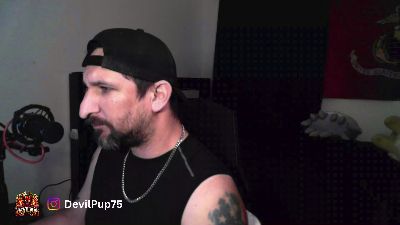 TheDevilPup75 live cam on Cam4