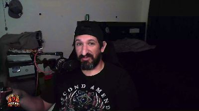 TheDevilPup75 live cam on Cam4