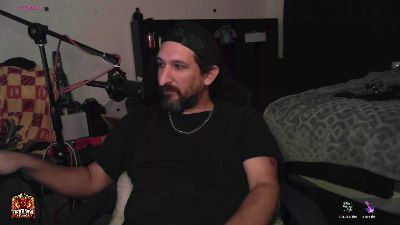 TheDevilPup75 live cam on Cam4
