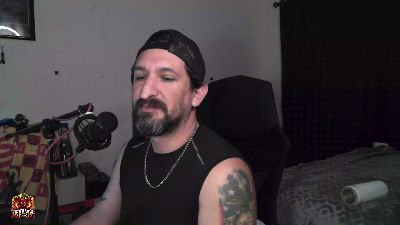 TheDevilPup75 live cam on Cam4