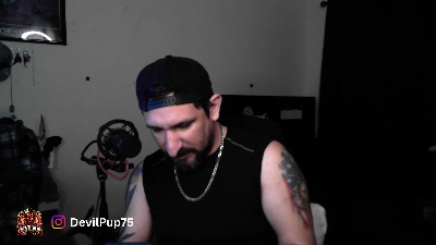 TheDevilPup75 live cam on Cam4