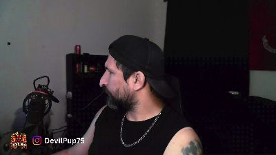 TheDevilPup75 live cam on Cam4