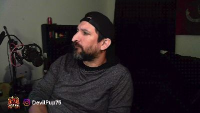 TheDevilPup75 live cam on Cam4