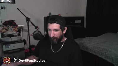 TheDevilPup75 live cam on Cam4
