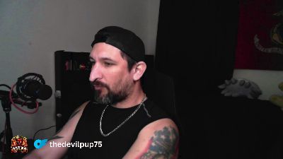 TheDevilPup75 live cam on Cam4