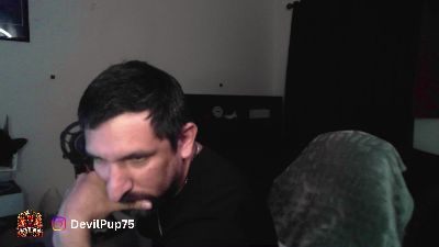 TheDevilPup75 live cam on Cam4