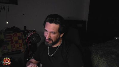TheDevilPup75 live cam on Cam4
