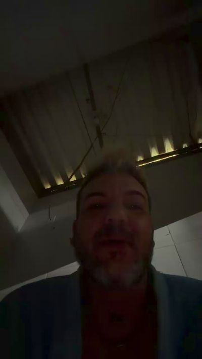 TheGois live cam on Cam4