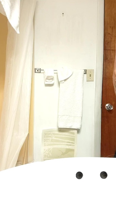 TheJohnson live cam on Cam4