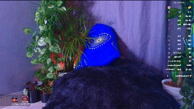 TheMansionBat live cam on Cam4