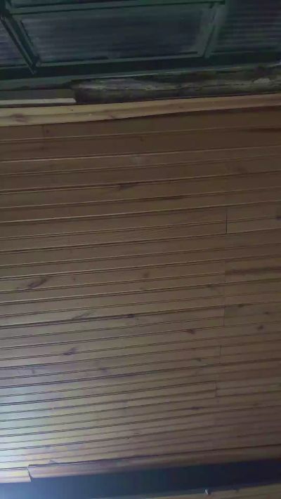 TheOneOfYours live cam on Cam4