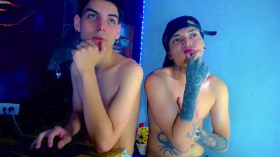 TheShamefulBoys live cam on Cam4