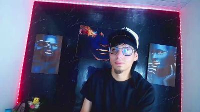 TheShamefulBoys live cam on Cam4