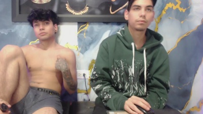 TheShamefulBoys live cam on Cam4
