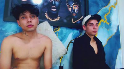 TheShamefulBoys live cam on Cam4