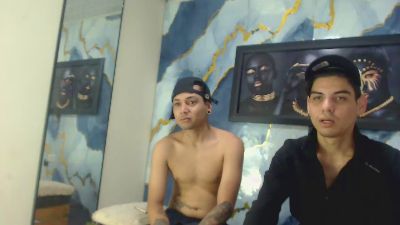 TheShamefulBoys live cam on Cam4