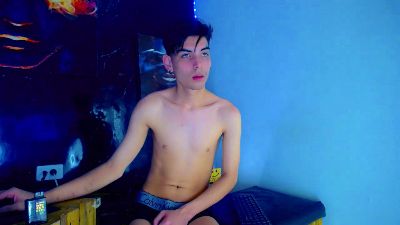 TheShamefulBoys live cam on Cam4