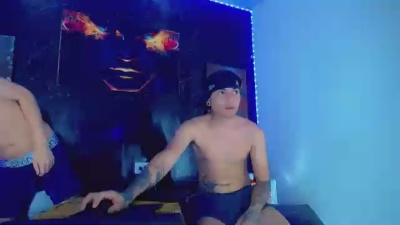TheShamefulBoys live cam on Cam4