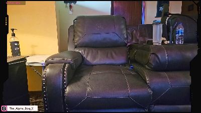 The_Alpha_Dog live cam on Cam4