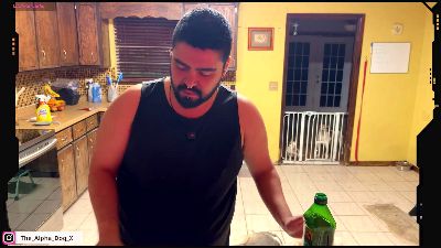 The_Alpha_Dog live cam on Cam4