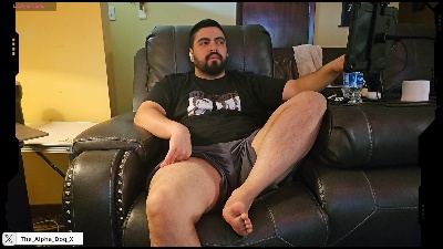 The_Alpha_Dog live cam on Cam4