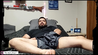 The_Alpha_Dog live cam on Cam4