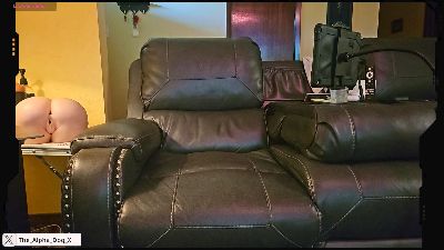 The_Alpha_Dog live cam on Cam4