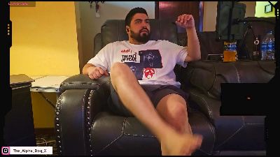 The_Alpha_Dog live cam on Cam4
