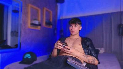 https://snapshots.xcdnpro.com/thumbnails/The_BossCrown?s=RM/DKi9Yt8uUn8NZlKMjEJ1i1zq200XcpeeXxBfOJvQ= Live Cam4 Model