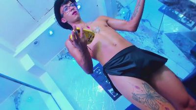 The_Frank_boy live cam on Cam4