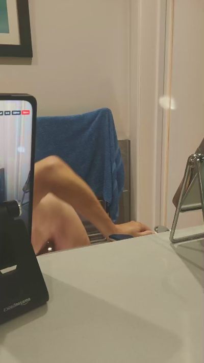 The_Hole_Story live cam on Cam4