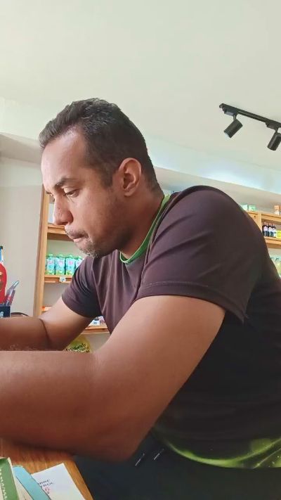 Theblack202020 live cam on Cam4