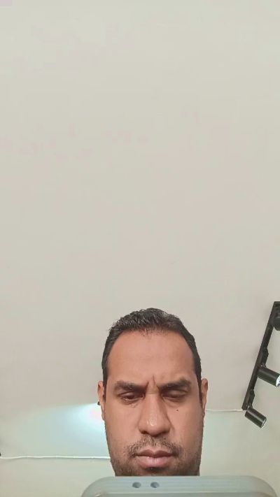 Theblack202020 live cam on Cam4